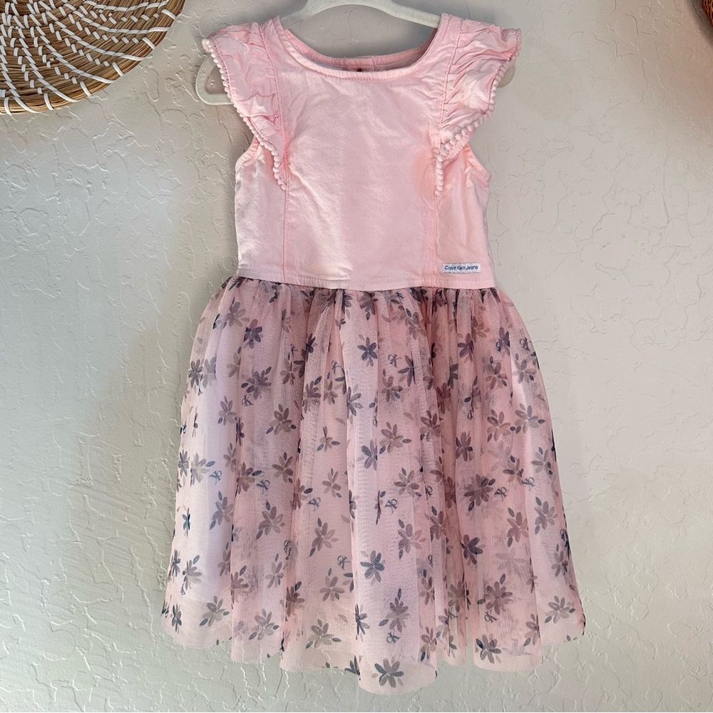 Calvin Klein Girls Fit & Flare Pink Floral Dress with Tulle Skirt. Size 4T